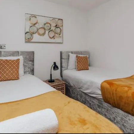 Sl Luxury 2 Bed Broad St Birmingham